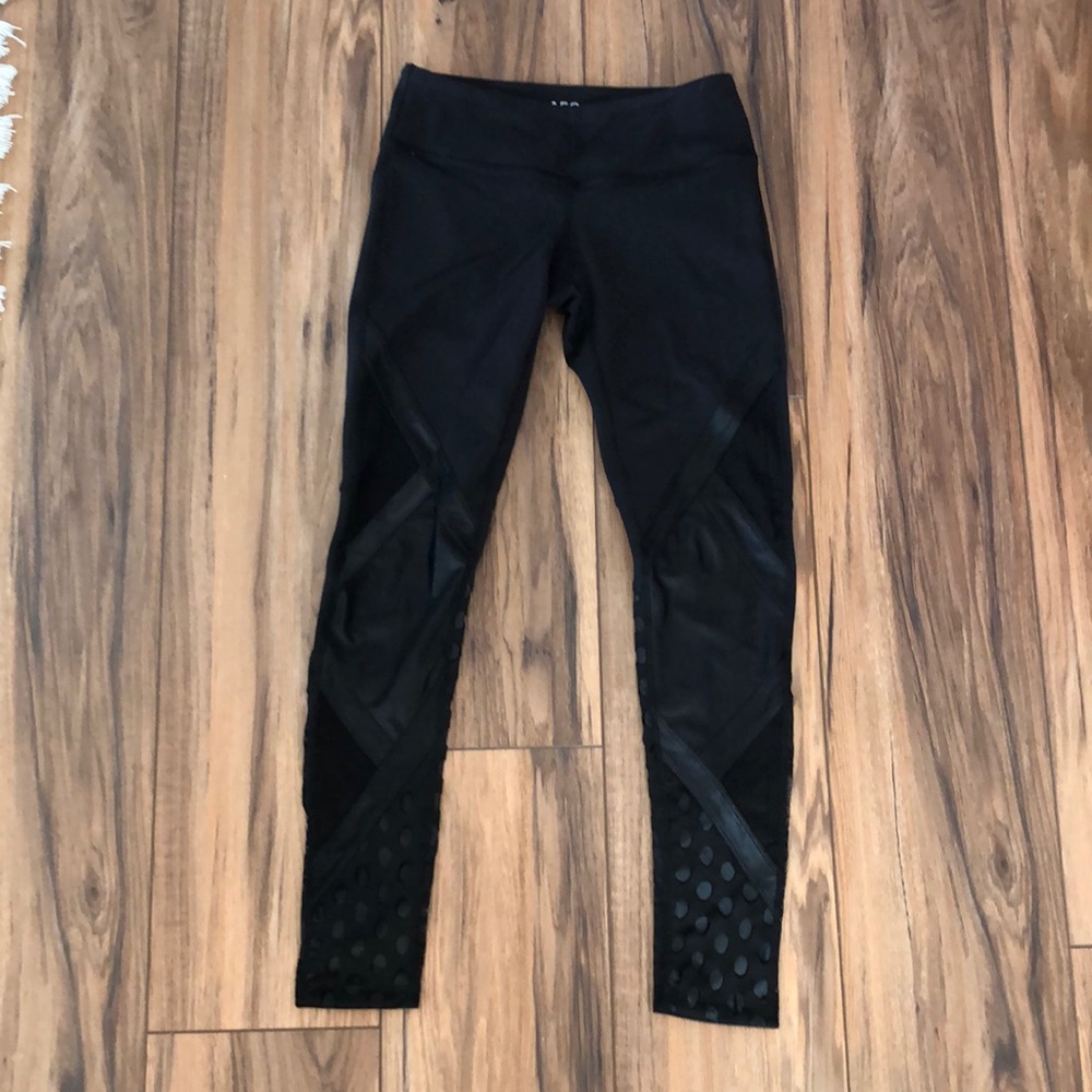 Splits FIFTY-NINE leggings size XS